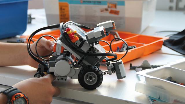 Plataforma robòtica de Lego La Salle URL